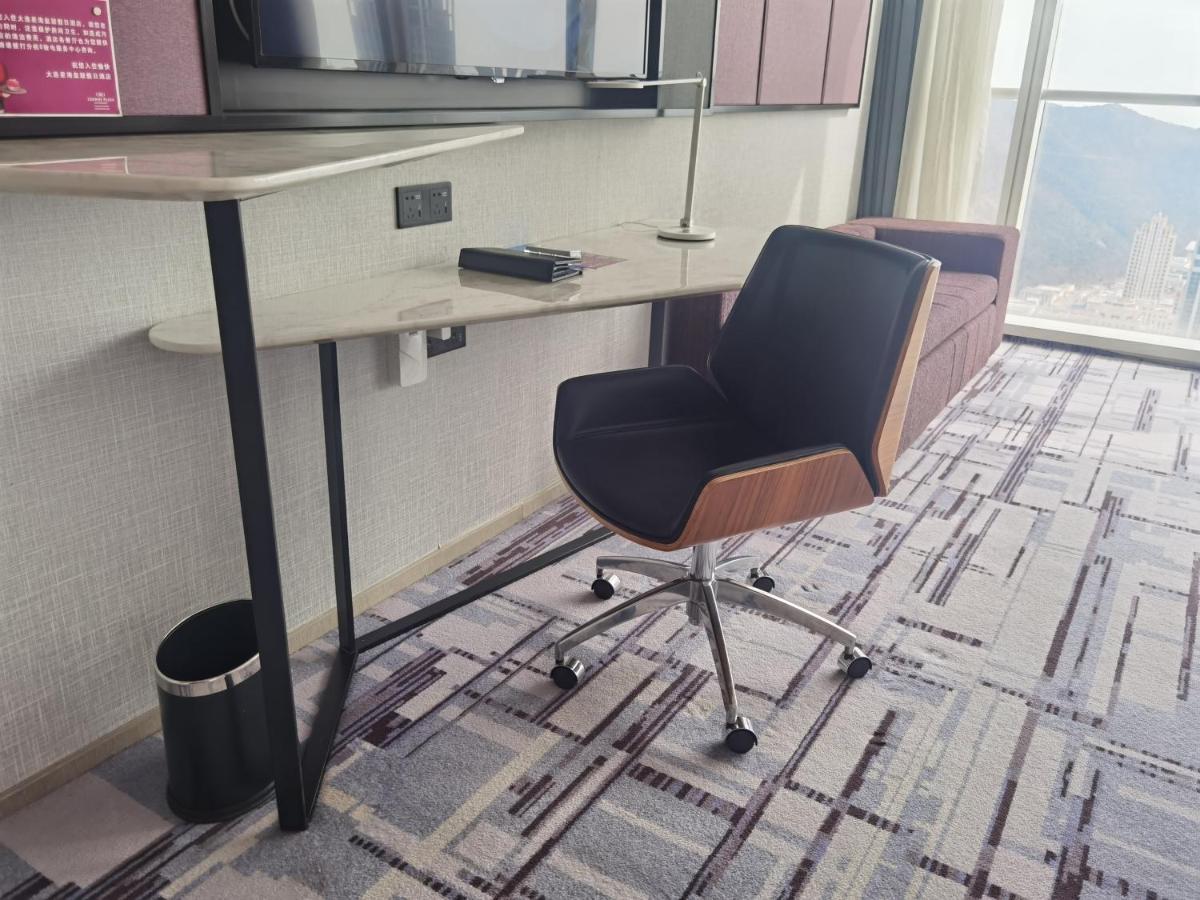 Crowne Plaza Dalian Xinghai By Ihg Eksteriør billede